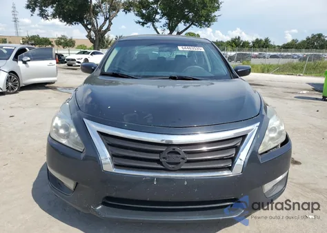 2015 Nissan Altima 2.5 z USA, uszkodzony, nr VIN 1N4AL3AP2FC590465